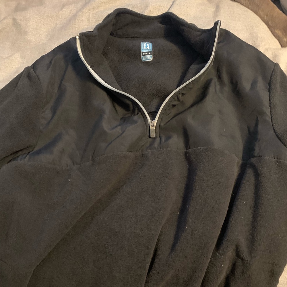 PGA Tour 1/4 zip. Medium